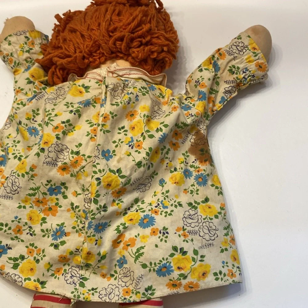 Vintage Raggedy Ann doll, approximately 20”, metal eyes - Picture 9 of 16
